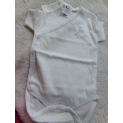 Body talla 6 meses. A estrenar