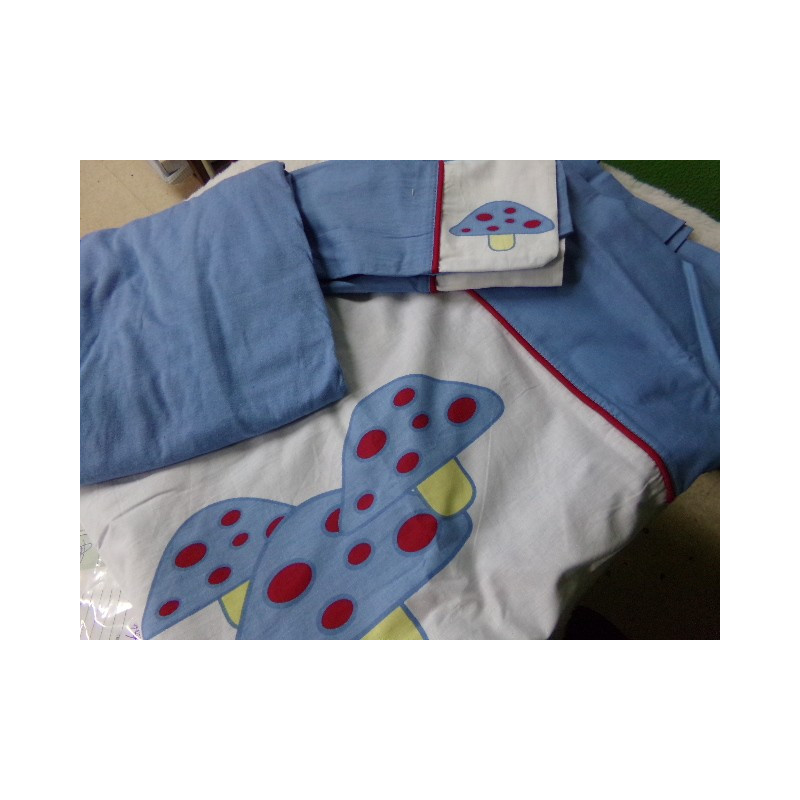 Funda nórdica+ funda almohada+ bajera ajustable. A estrenar