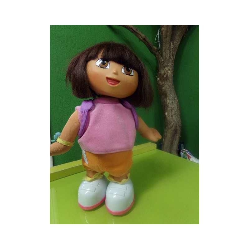 Dora canta y baila. Segunda mano