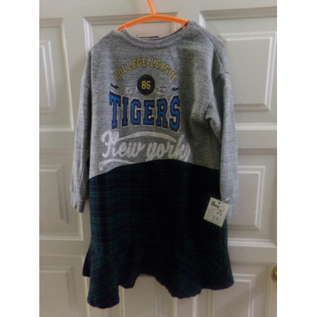 Vestido combinado talla 5 años. Segunda mano