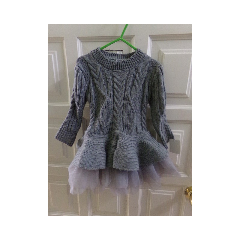 Vestido de tul y punto. Talla 2-3 años. Segunda mano