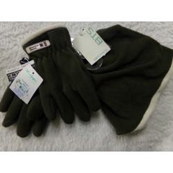 Gorro y guantes polares talla 4 verde botella a estrenar