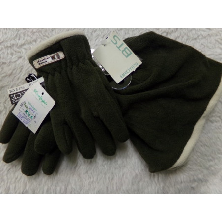 Gorro y guantes polares talla 4 verde botella a estrenar