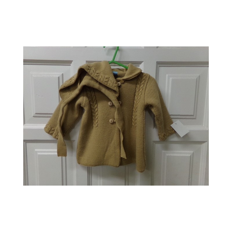 Abrigo con capota 3 meses