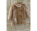 Abrigo camel talla 24-36  meses. Segunda mano