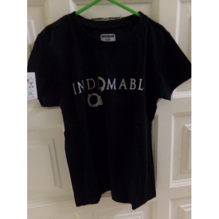 Camiseta talla 5-6 años. Segunda mano