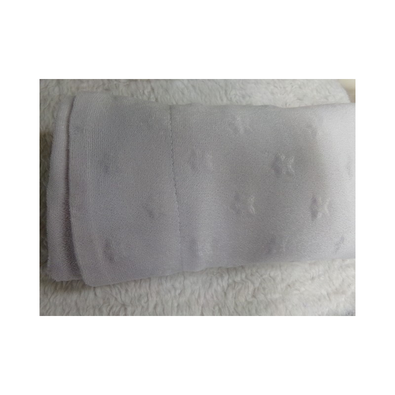 Mantita gris. Segunda mano