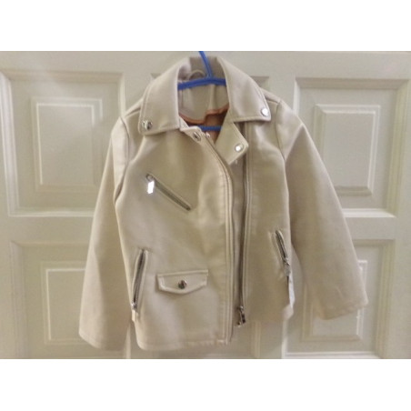 Cazadora polipiel 4-5  años