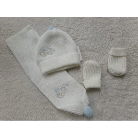 Conjunto bufanda, gorro y manoplas de recien nacido. Segunda mano