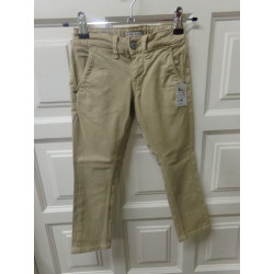 Pantalon camel Pepe talla 4-5 años. Segunda mano
