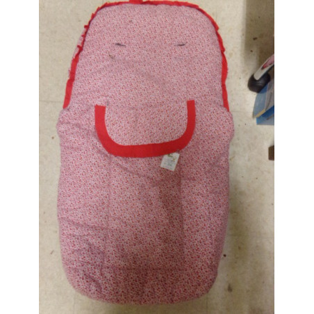 Saco de silla rojo con flores. Segunda mano