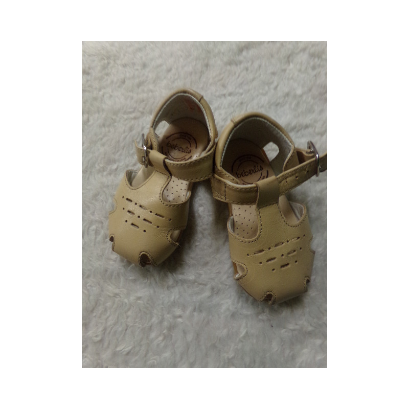 Sandalia de piel n 19. Berbelis. Segunda mano