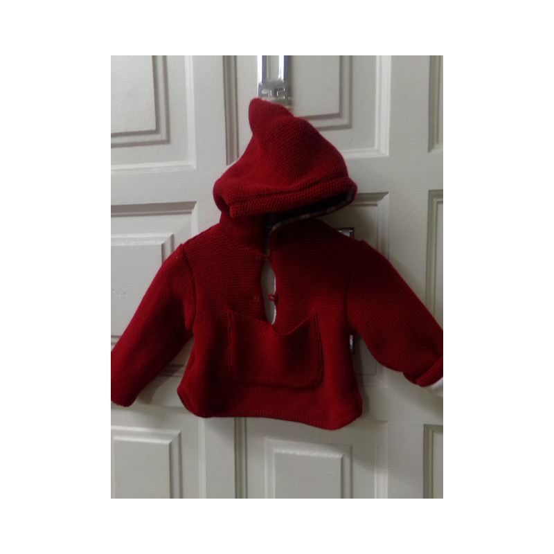 Chaqueta granate 3 meses