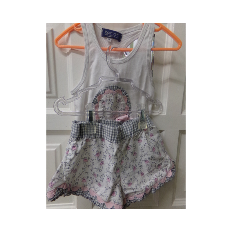 Pantalon con camiseta talla 4 años. Segunda mano