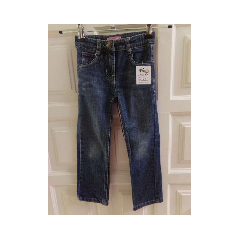 Vaquero talla 4-5 años. Segunda mano