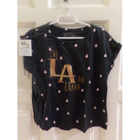 Camiseta Spirit. Talla 4-5 años. Segunda mano