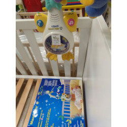 Movil de cuna Mama Pata. Segunda mano