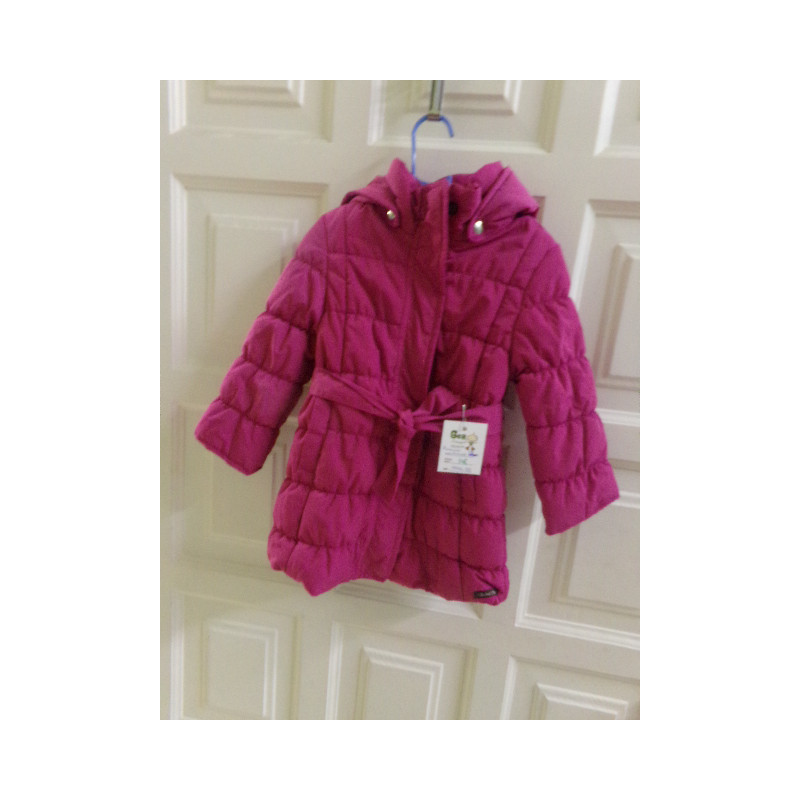 Plumas Schuss. Talla 2 años. Segunda mano