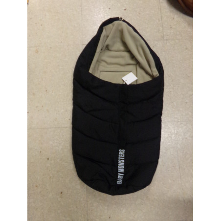 Saco silla paseo Baby Monster. Segunda mano