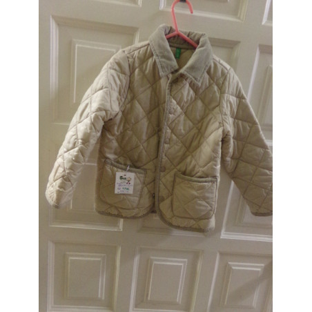 Parka de Benetton. Talla 3-4 años. Segunda mano