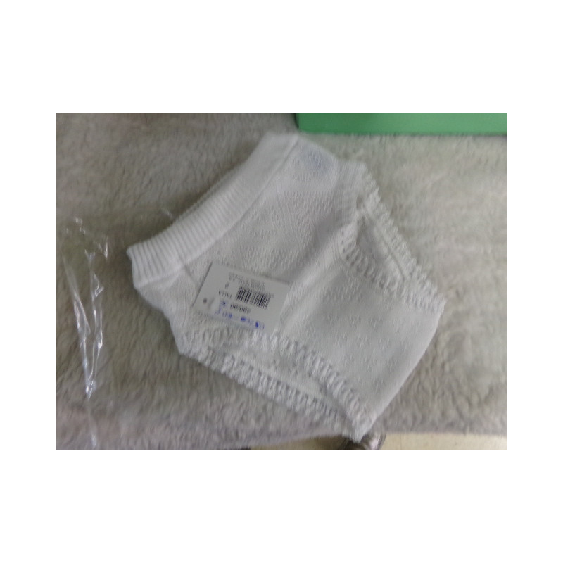 Braguita talla 2. A estrenar