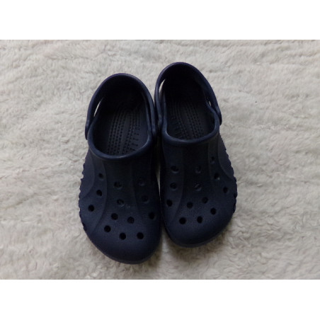Zuecos Crocs 29-31. Segunda mano