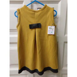 Vestido de punto mostaza. Talla 24-36 meses. Segunda mano
