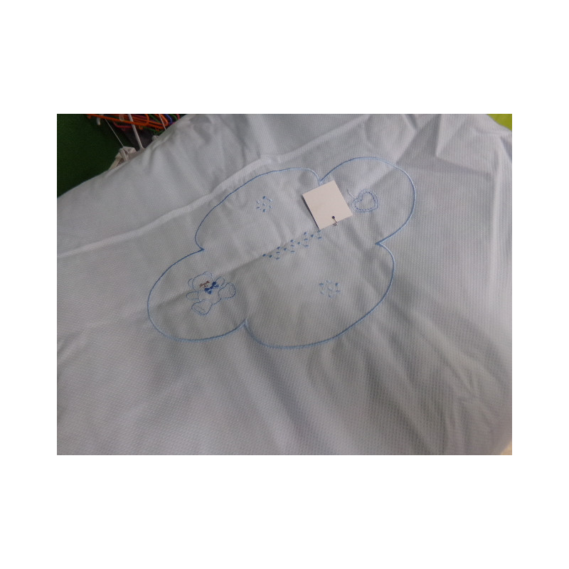 Edredón de piqué azul para cuna. Segunda mano