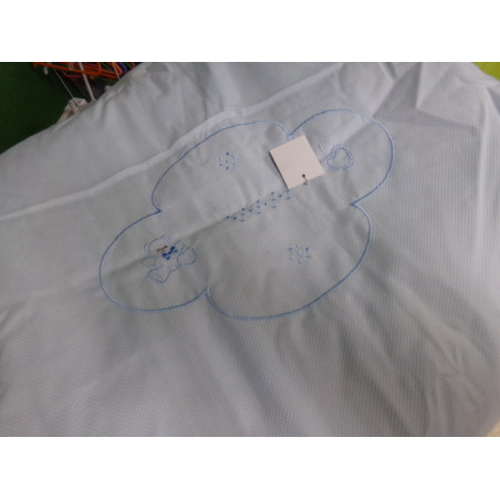 Edredón de piqué azul para cuna. Segunda mano