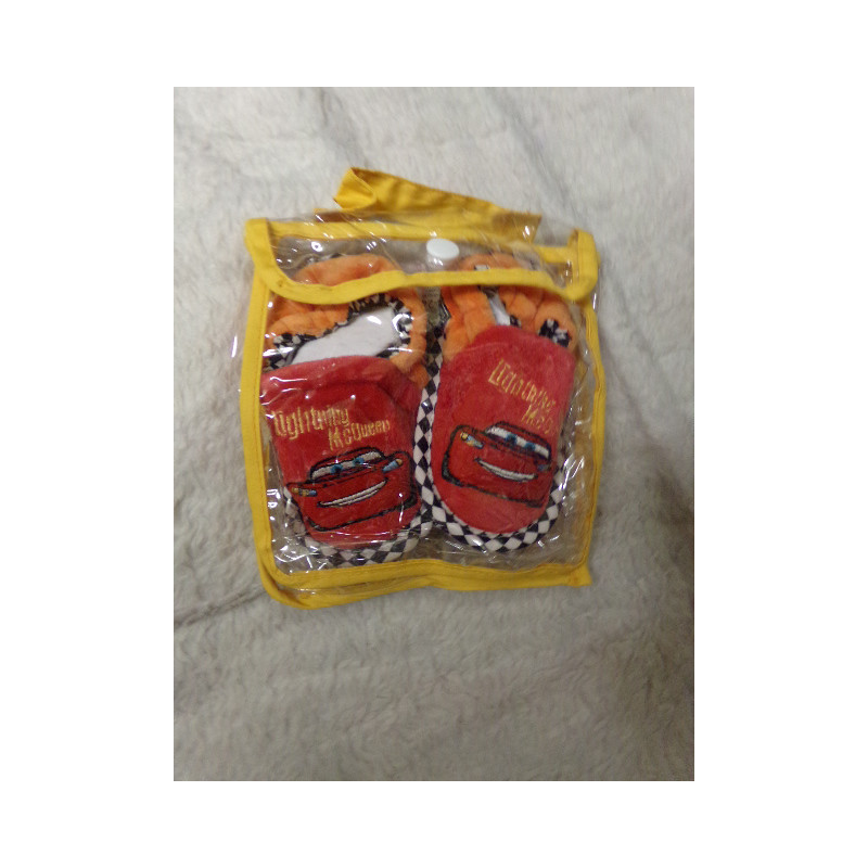 Zapatillas Cars 18-24 meses. A estrenar