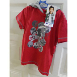 Camiseta talla 5 años. A estrenar