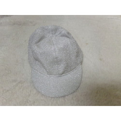 Gorra plateada. Talla 49 cm. Segunda mano