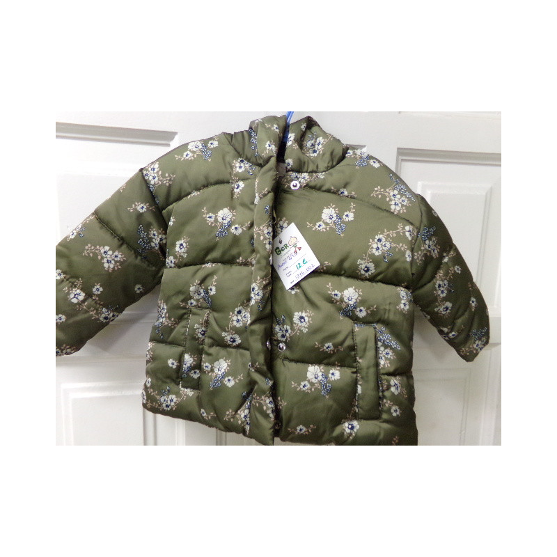 Plumas talla 6-9 meses. Segunda mano