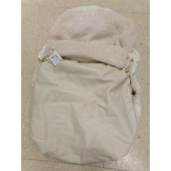 Saco de polipiel color crema. Segunda mano