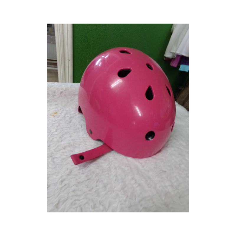 Casco rosa Decathlon. Segunda mano