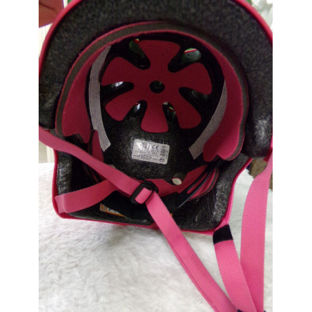 Casco rosa Decathlon. Segunda mano