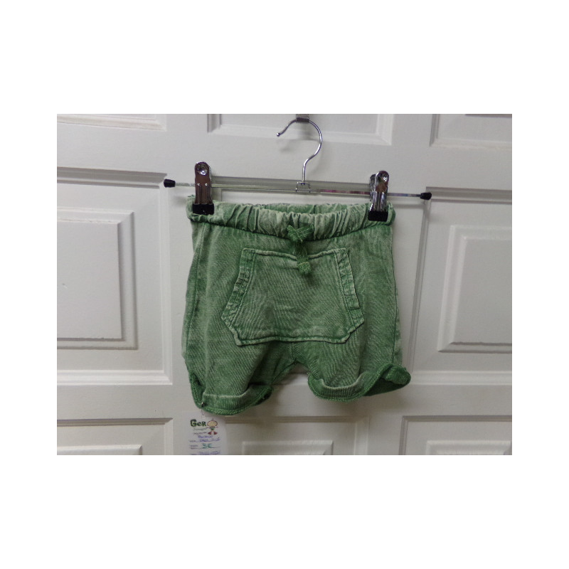 Pantalón de Zara talla 3-6 meses. Segunda mano