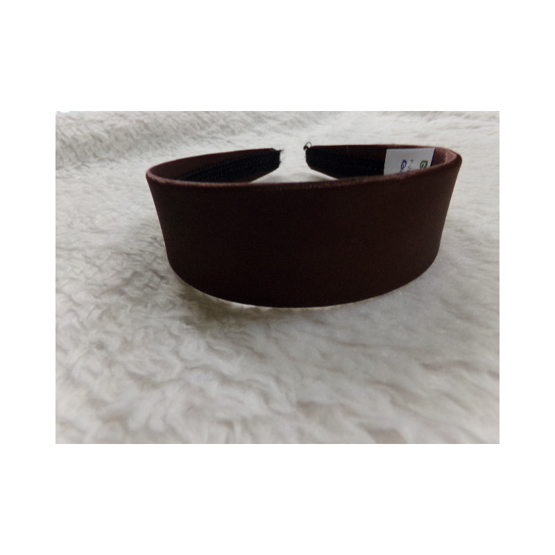Diadema ancha marron. Sin uso