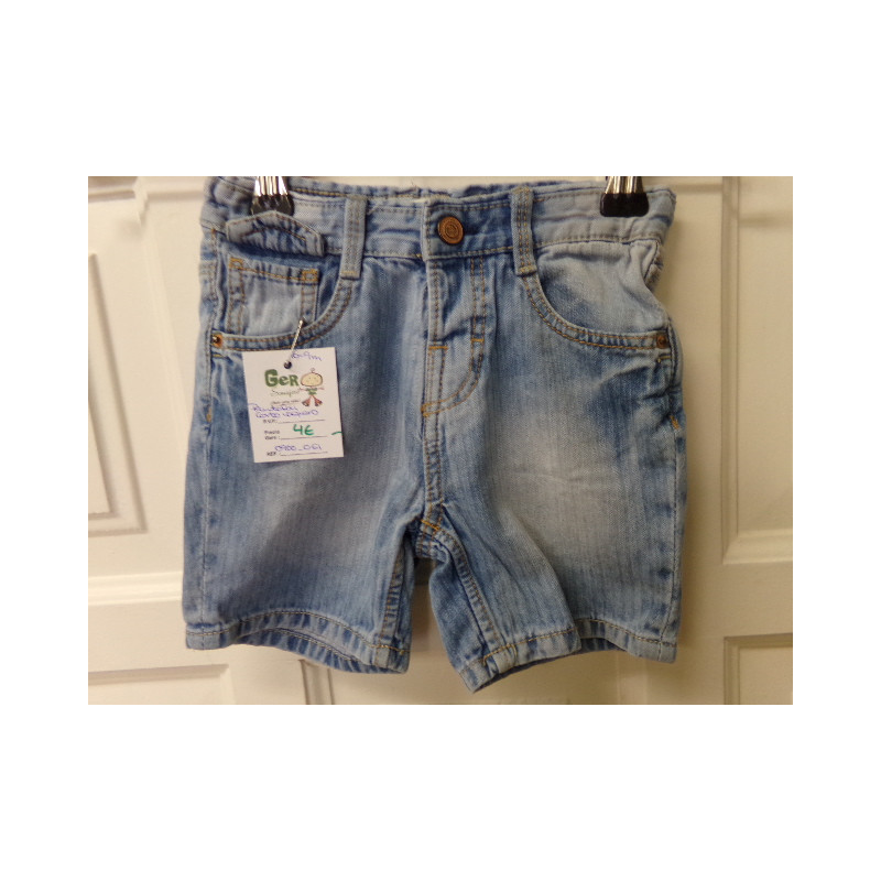 Pantalon corto vaquero . Talla 6-9 meses. Segunda mano