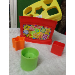 Cubo Fisher Price encajable. Segunda mano
