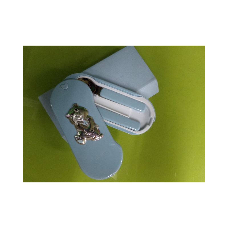 cuchara y tenedor en estuche. A estrenar