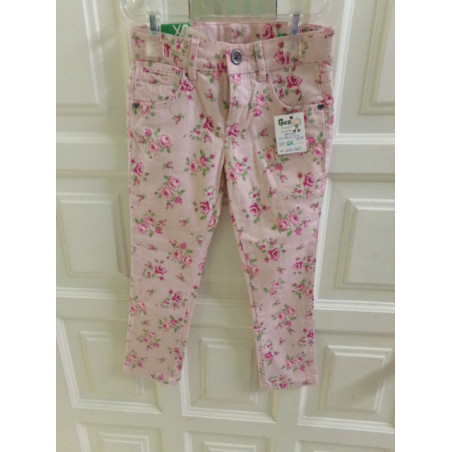 Vaquero Benetton talla 4-5 años. Segunda mano
