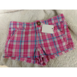 Bermuda talla 3-4 años. Segunda mano