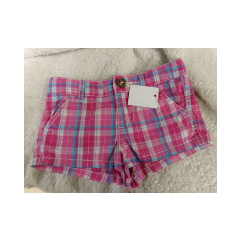 Bermuda talla 3-4 años. Segunda mano