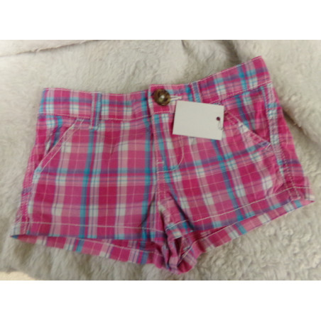 Bermuda talla 3-4 años. Segunda mano