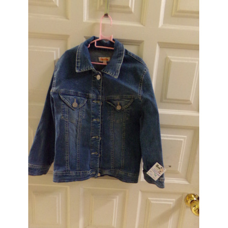 Cazadora vaquera Berska. Talla 9 años. Segunda mano