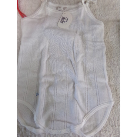 Body tirantes Diacar talla 24 meses. A estrenar