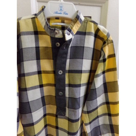 Camisa Pilar Batanero talla 5 años. Segunda mano
