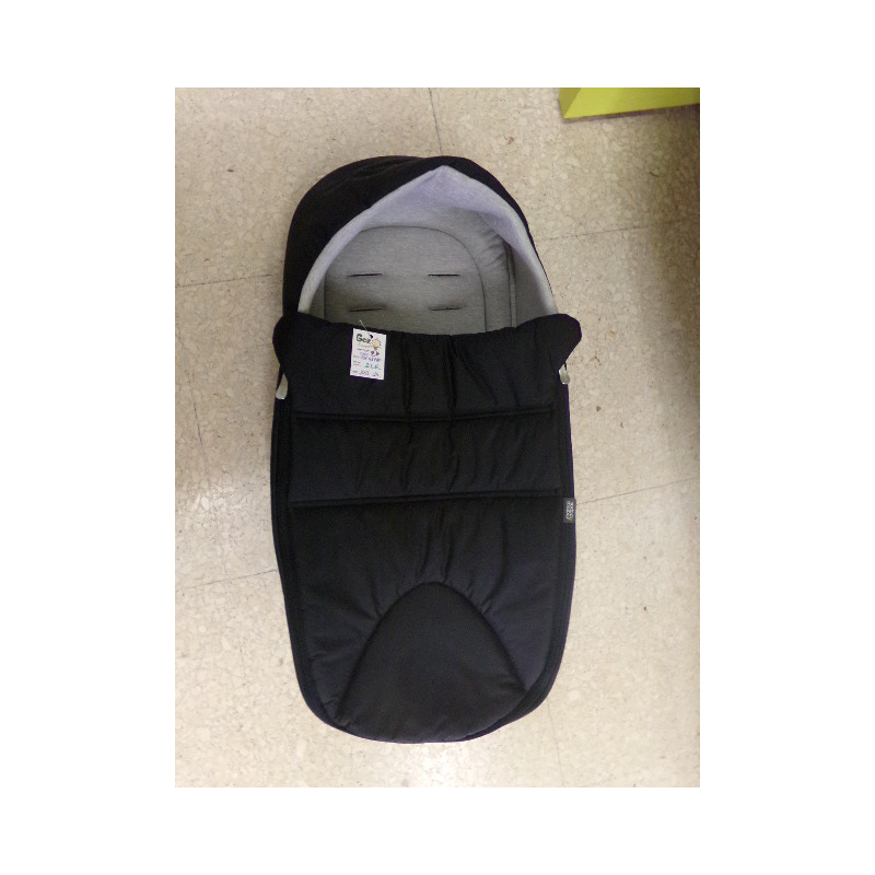 Saco nido Mamas&Papas. Segunda mano