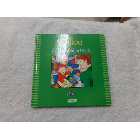 Caillou en la biblioteca